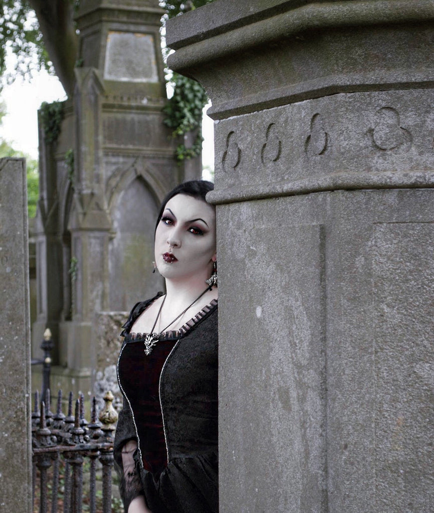 New gothlolibeauty photo of DW038 victorian gothic dress by vampannie, click to see more